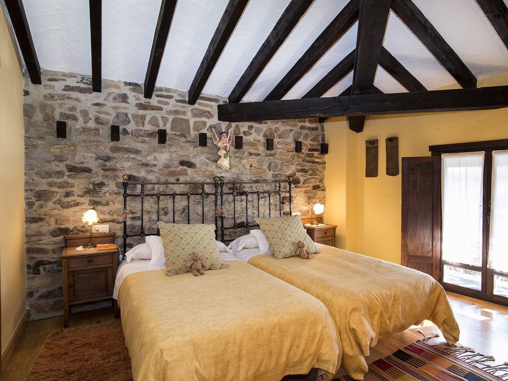 Hotel Rural Zalama San Pelayo  Rum bild